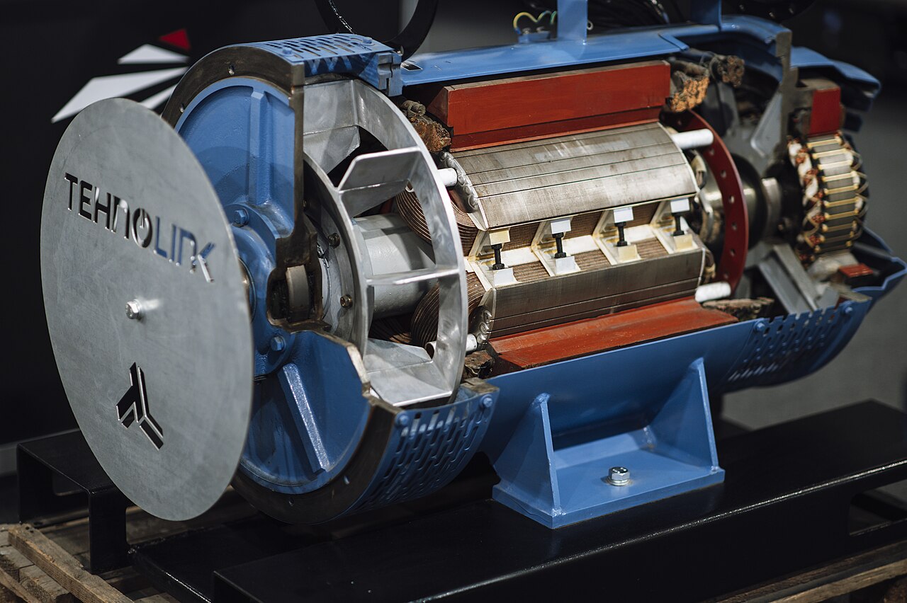 Cutaway industrial electric motor with exposed windings and rotor