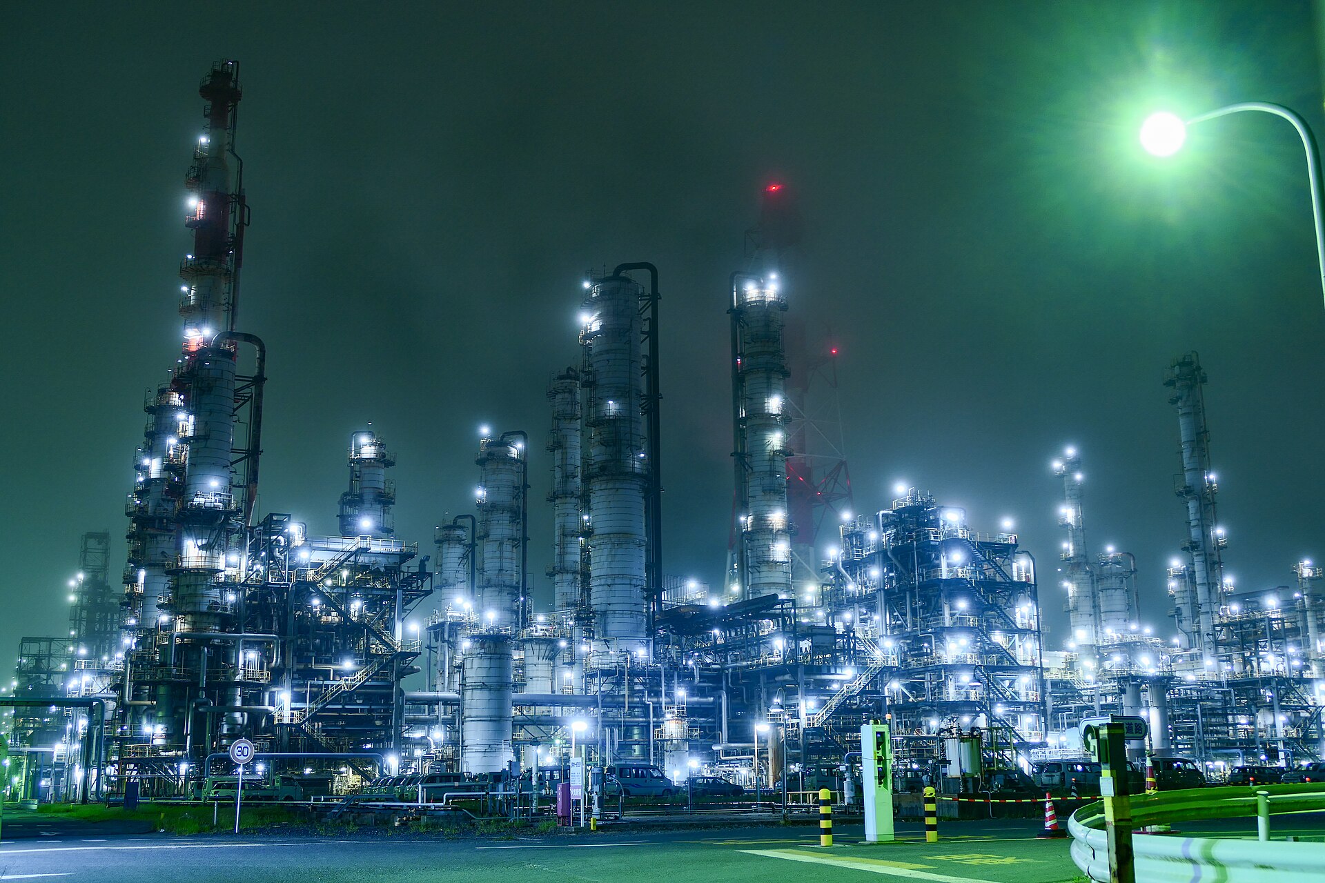 Industrial refinery pipework and processing towers